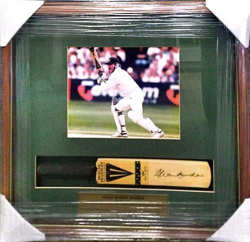 Allan Border signed Mini Bat frame - Heroes Framing & Memorabilia