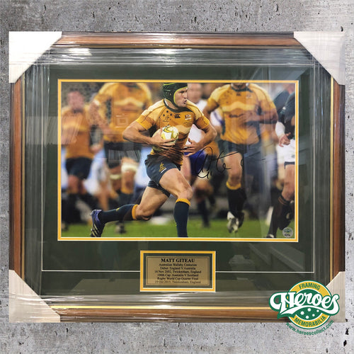 Matt Giteau Sign Rugby Photo - Heroes Framing & Memorabilia